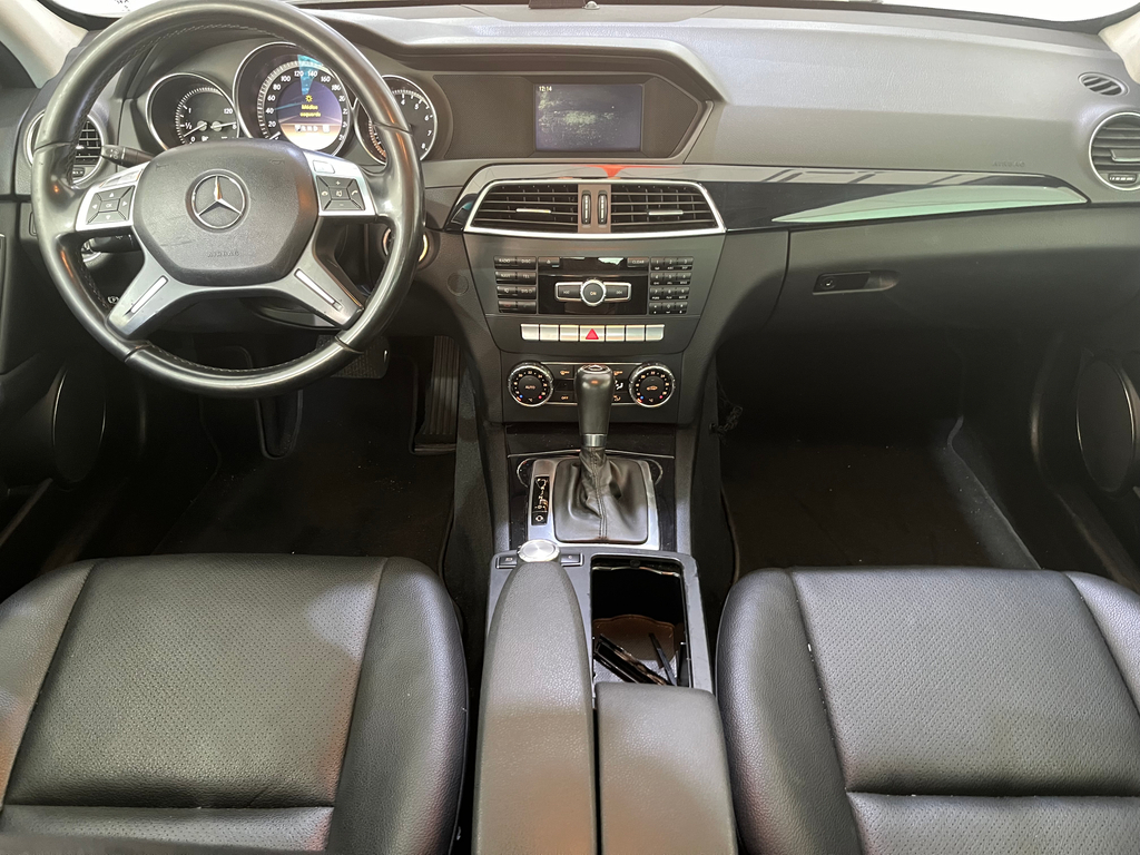 Mercedes Benz C-180 Azul