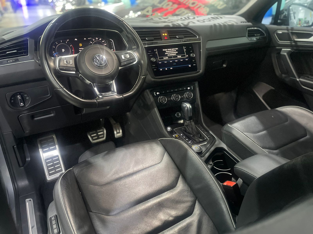 Volkswagen Tiguan Prata