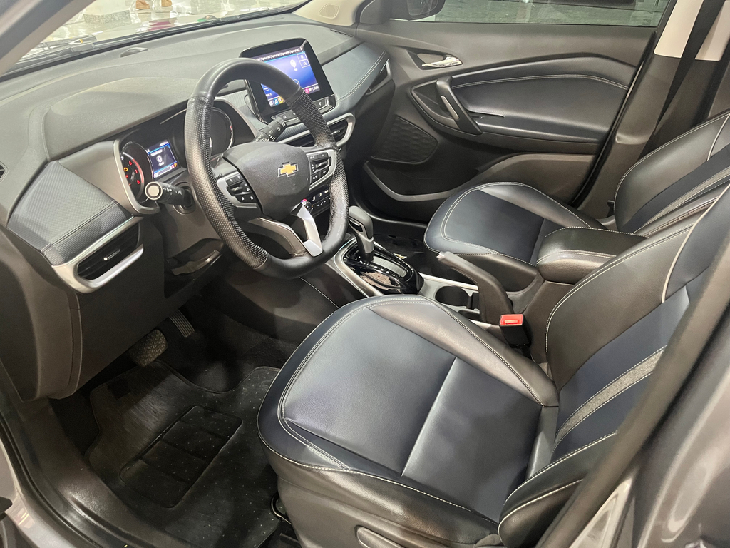 Chevrolet Tracker Cinza