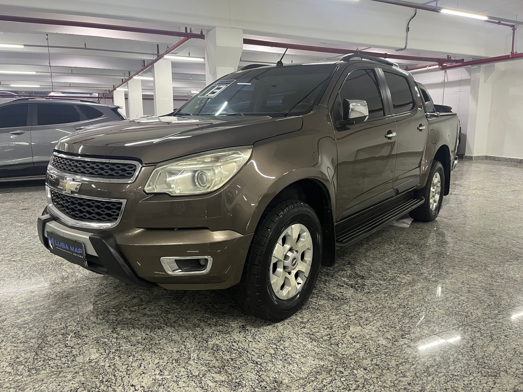 Chevrolet S10 Cabine Dupla Marrom