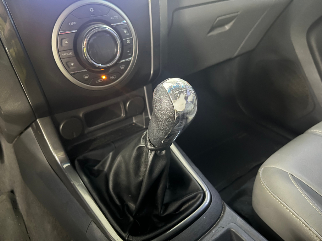 Chevrolet S10 Cabine Dupla Marrom