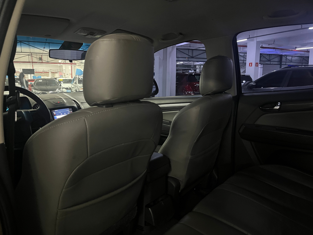 Chevrolet S10 Cabine Dupla Marrom