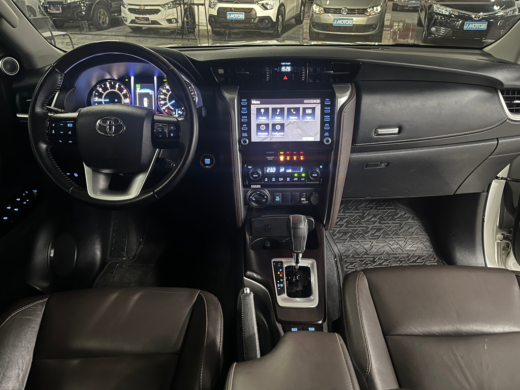 Toyota SW4 Branco