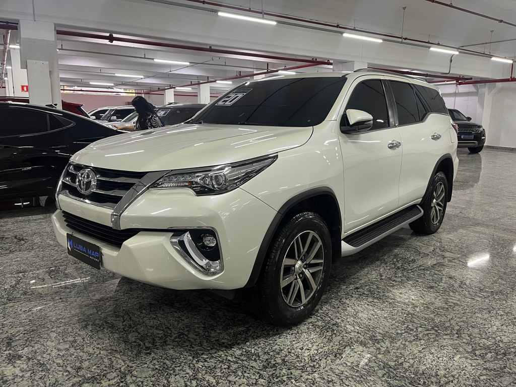 Toyota SW4 Branco