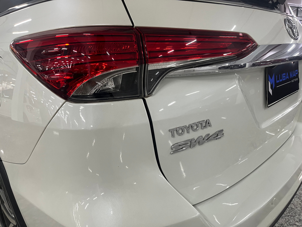 Toyota SW4 Branco