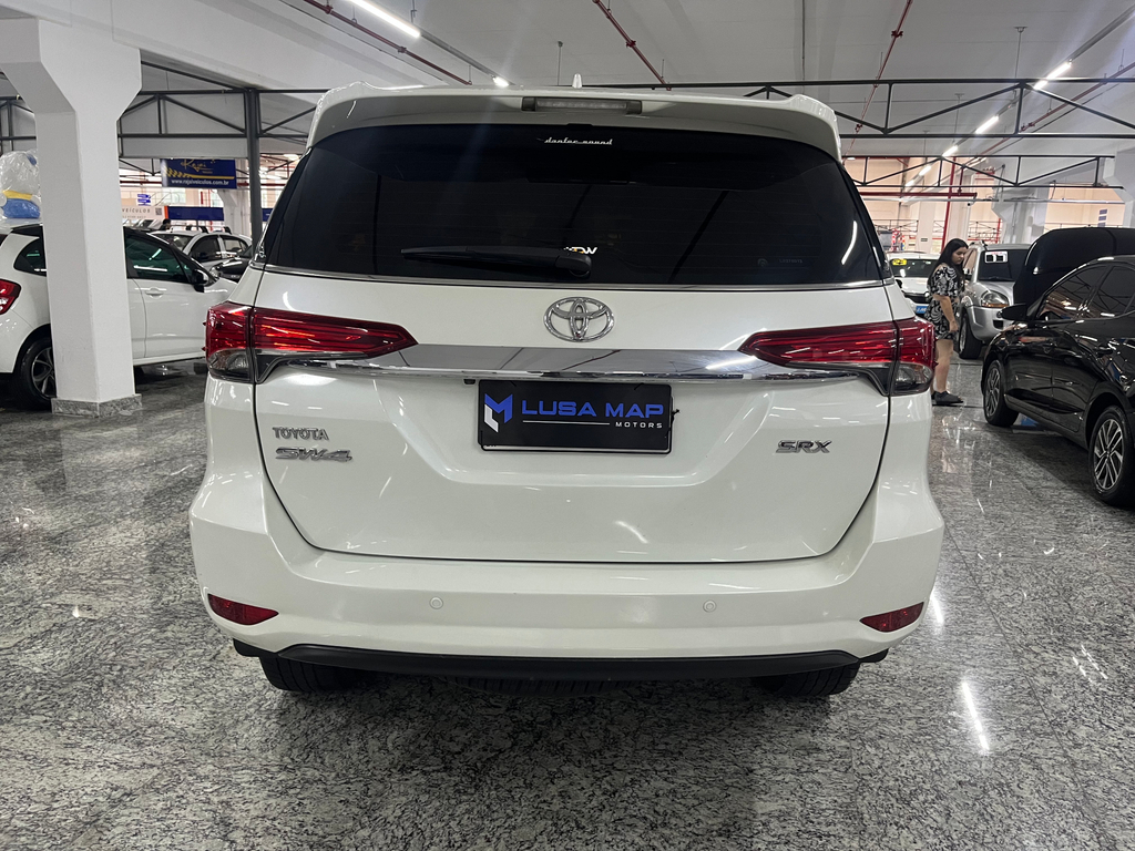 Toyota SW4 Branco