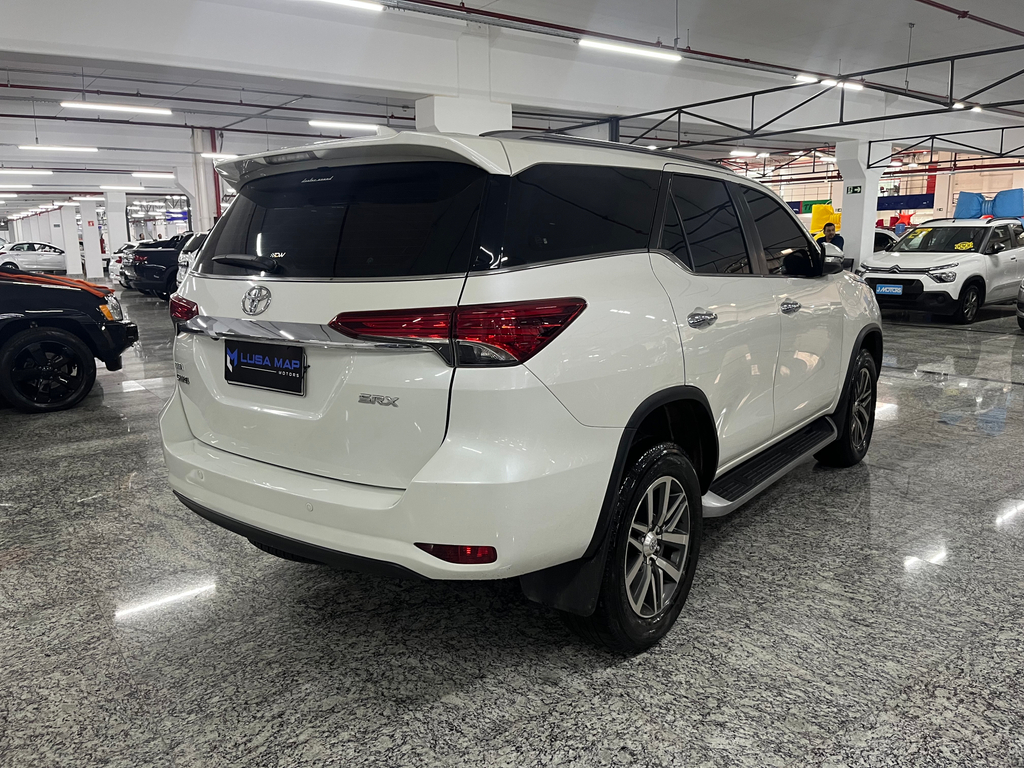 Toyota SW4 Branco