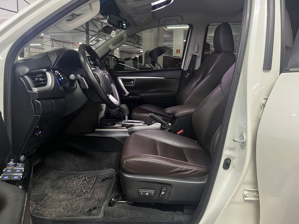 Toyota SW4 Branco
