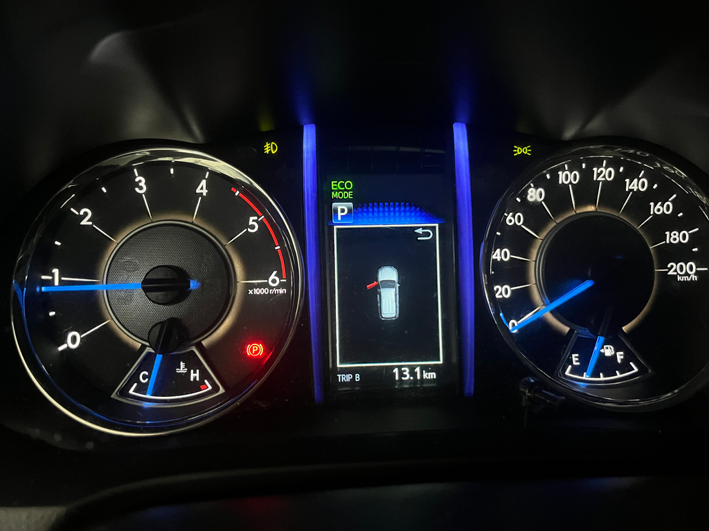 Toyota Hilux SW4 Branco