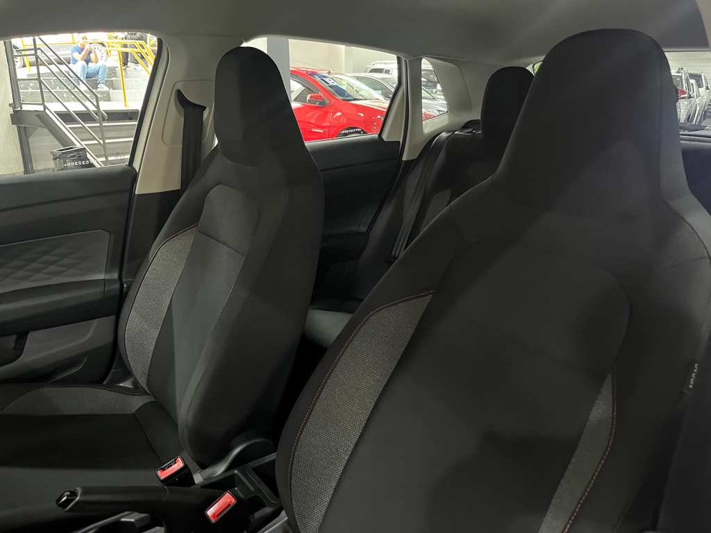 Volkswagen Polo Branco