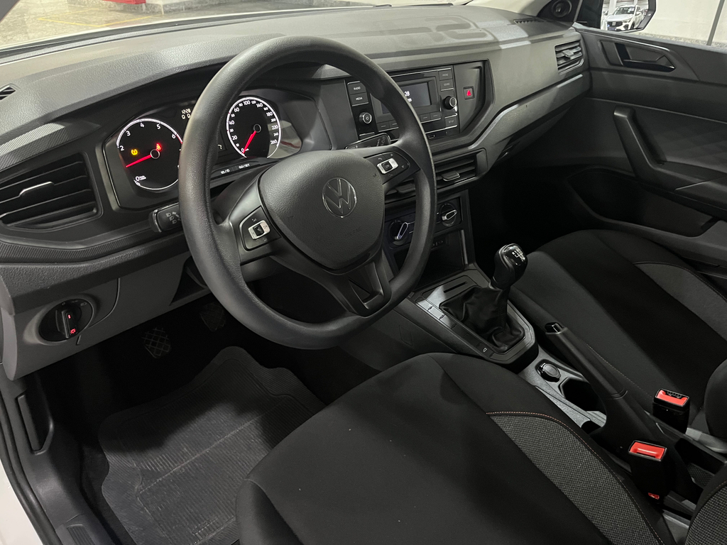 Volkswagen Polo Branco