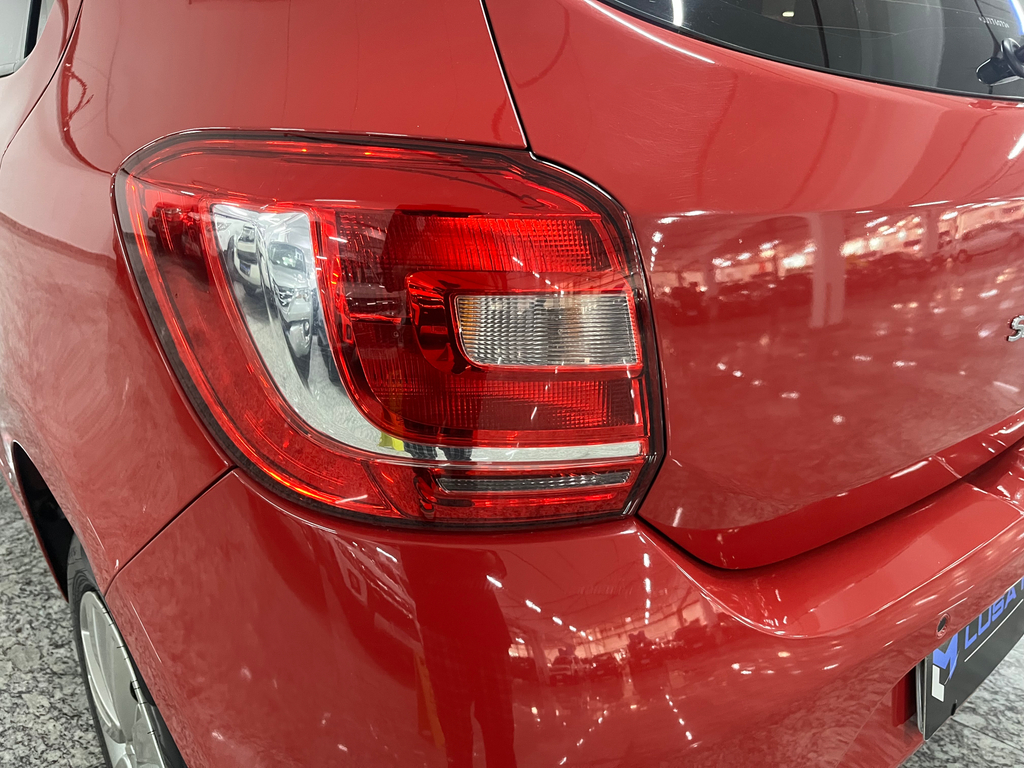 Renault Sandero Vermelho