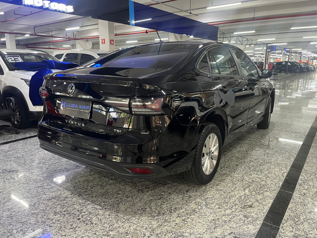 Volkswagen Virtus Preto