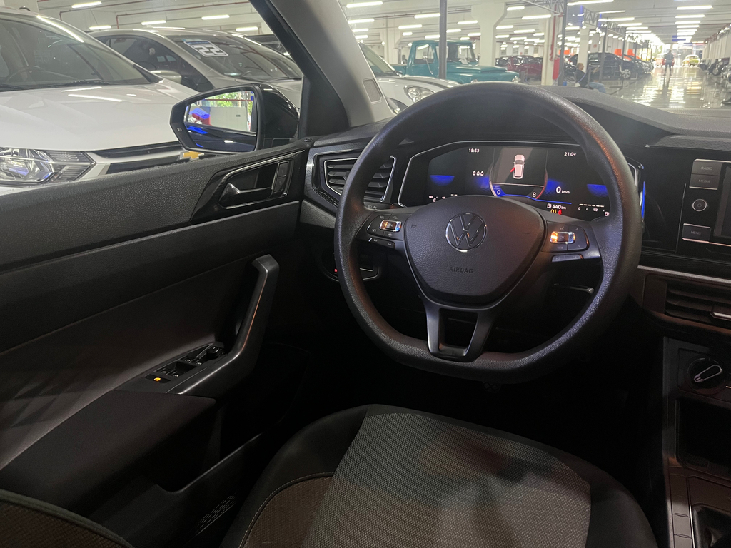 Volkswagen Virtus Preto