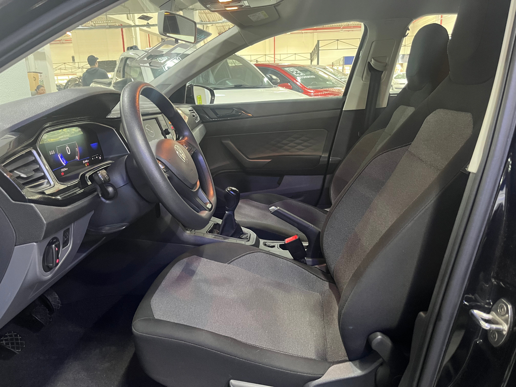 Volkswagen Virtus Preto