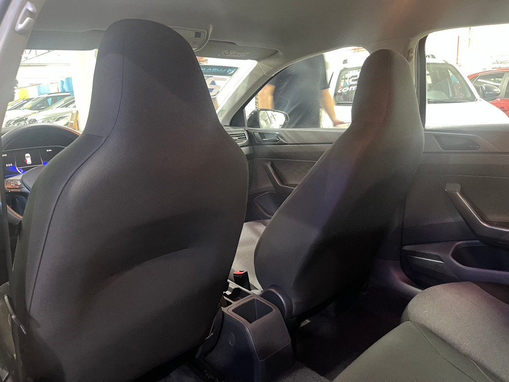 Volkswagen Virtus Preto