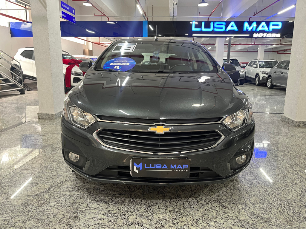 Chevrolet Onix Cinza