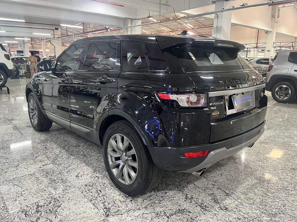 Land Rover Range Rover Evoque Preto