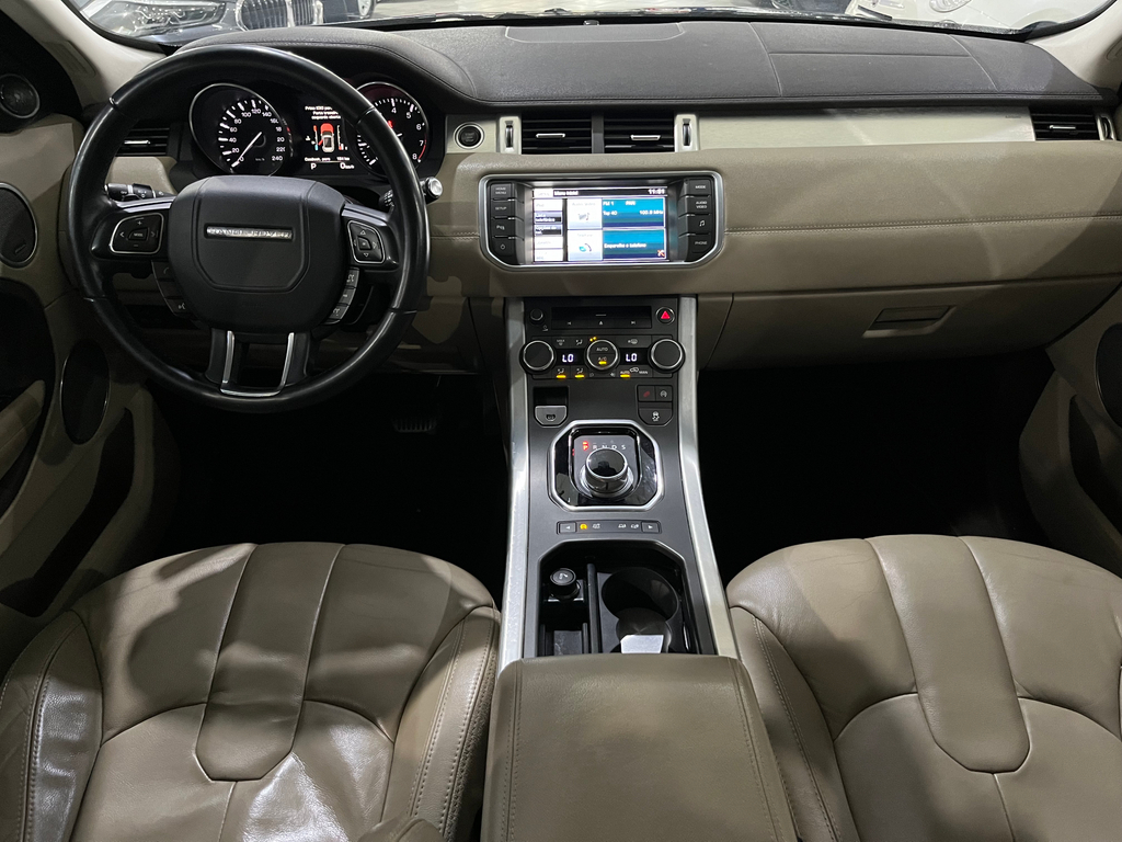 Land Rover Range Rover Evoque Preto