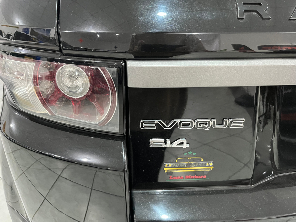 Land Rover Range Rover Evoque Preto