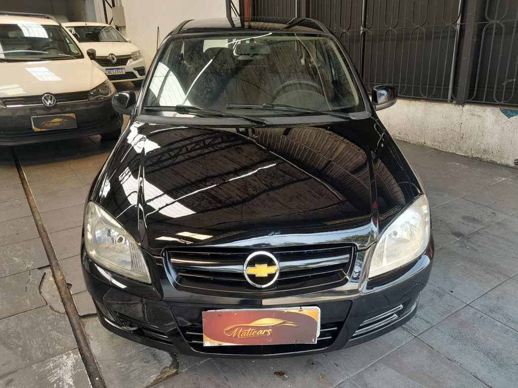 Chevrolet Celta Preto