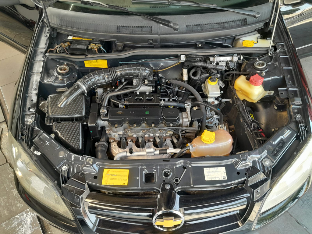 Chevrolet Celta Preto