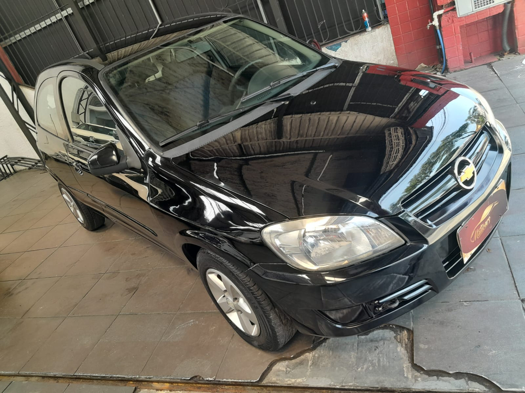 Chevrolet Celta Preto