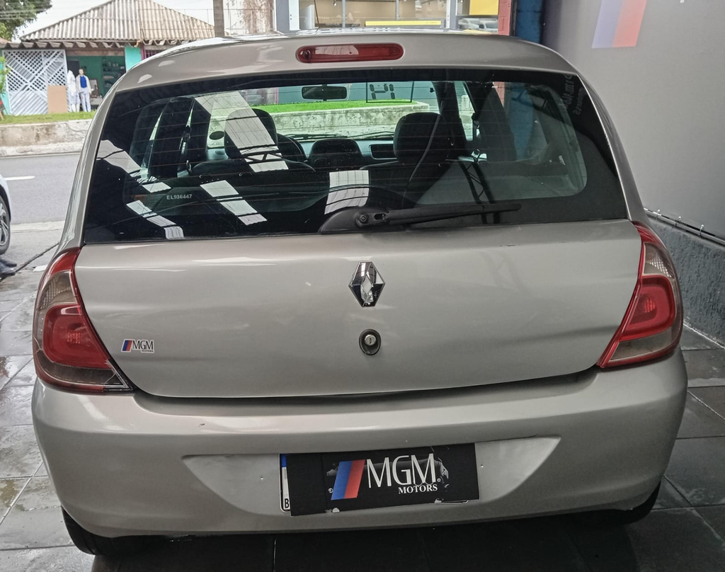 Renault Clio Prata