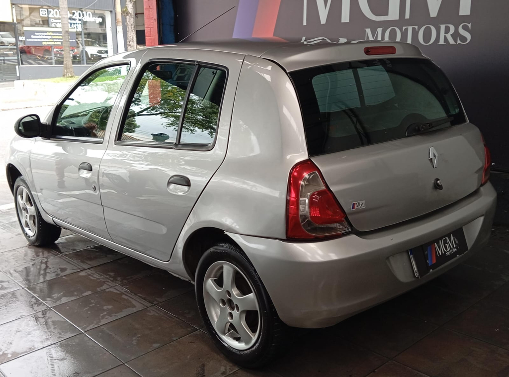 Renault Clio Prata
