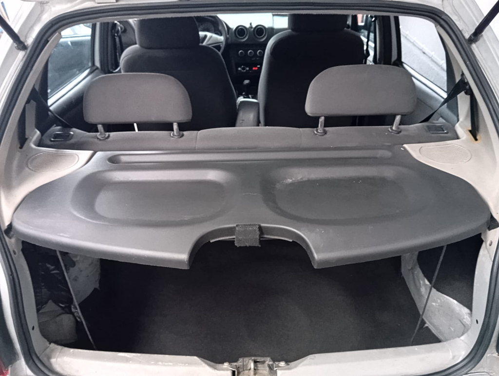 Chevrolet Celta Prata
