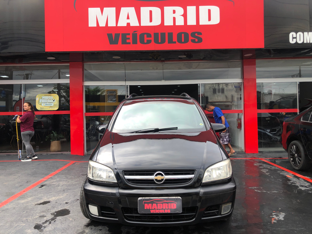 Chevrolet Zafira Preto