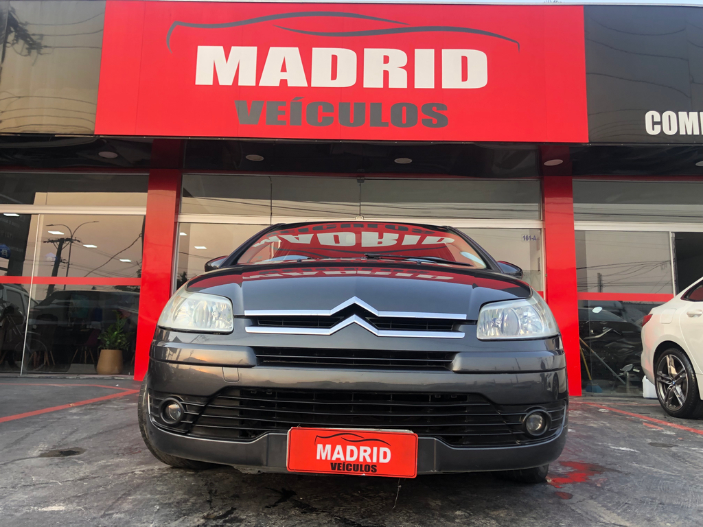Citroen C4 Cinza