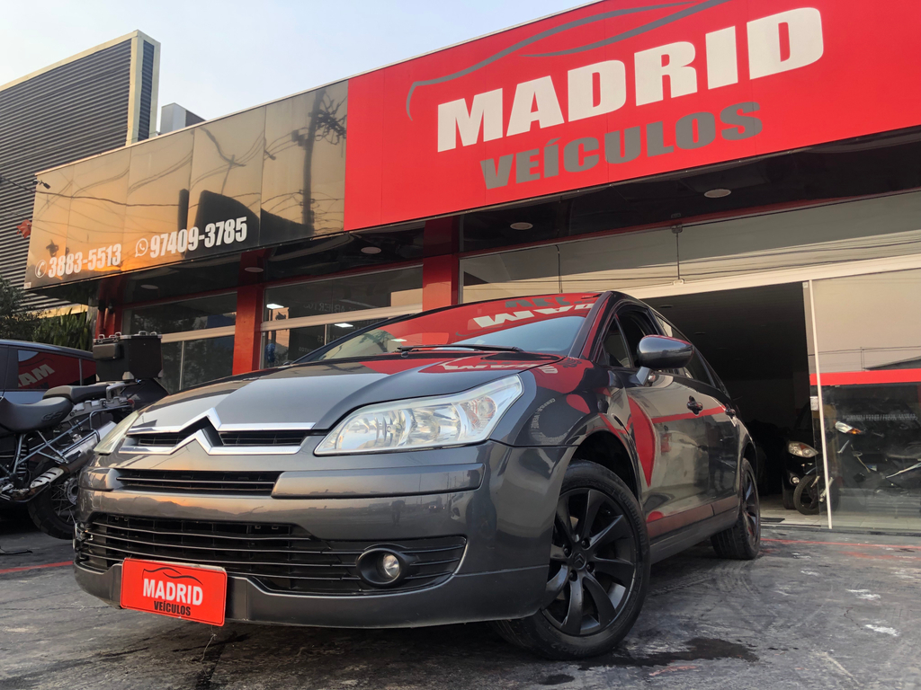 Citroen C4 Cinza