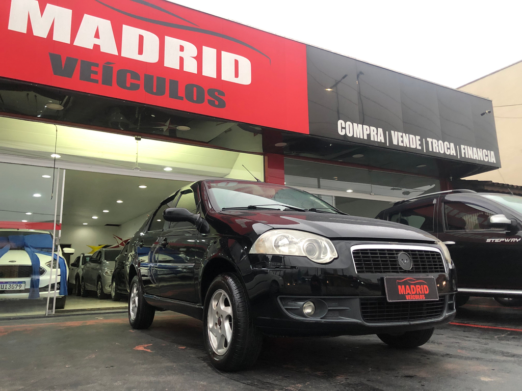 Fiat Siena Preto