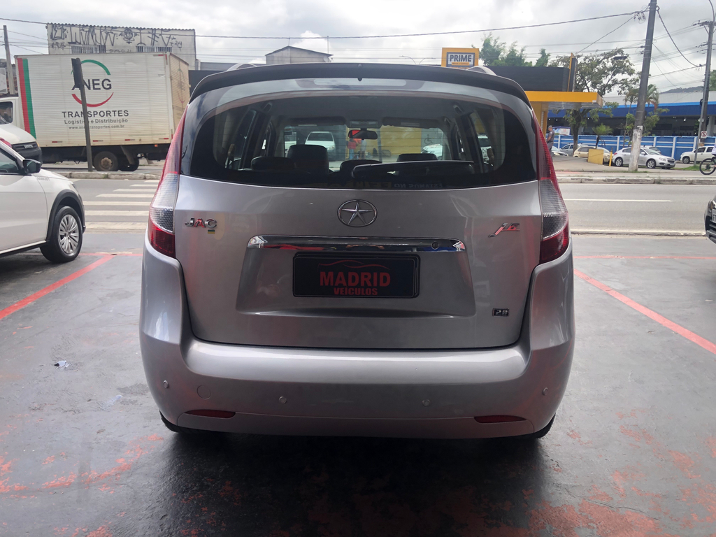 JAC J6 Prata