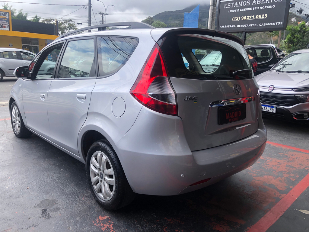 JAC J6 Prata