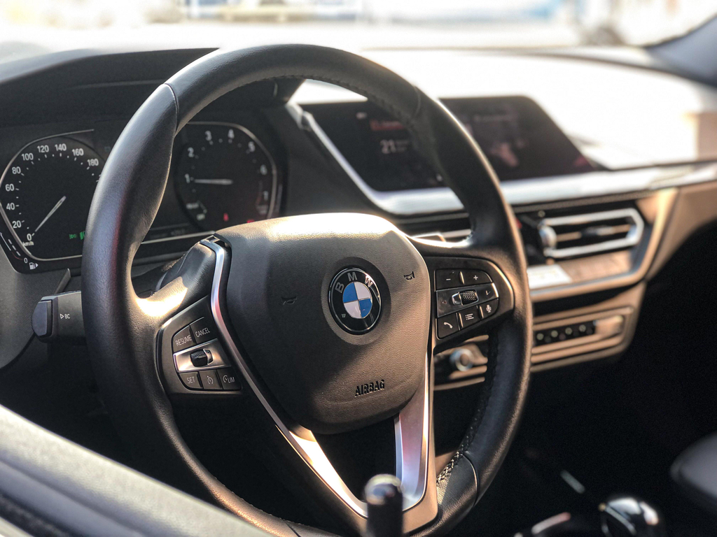 BMW 218i Branco