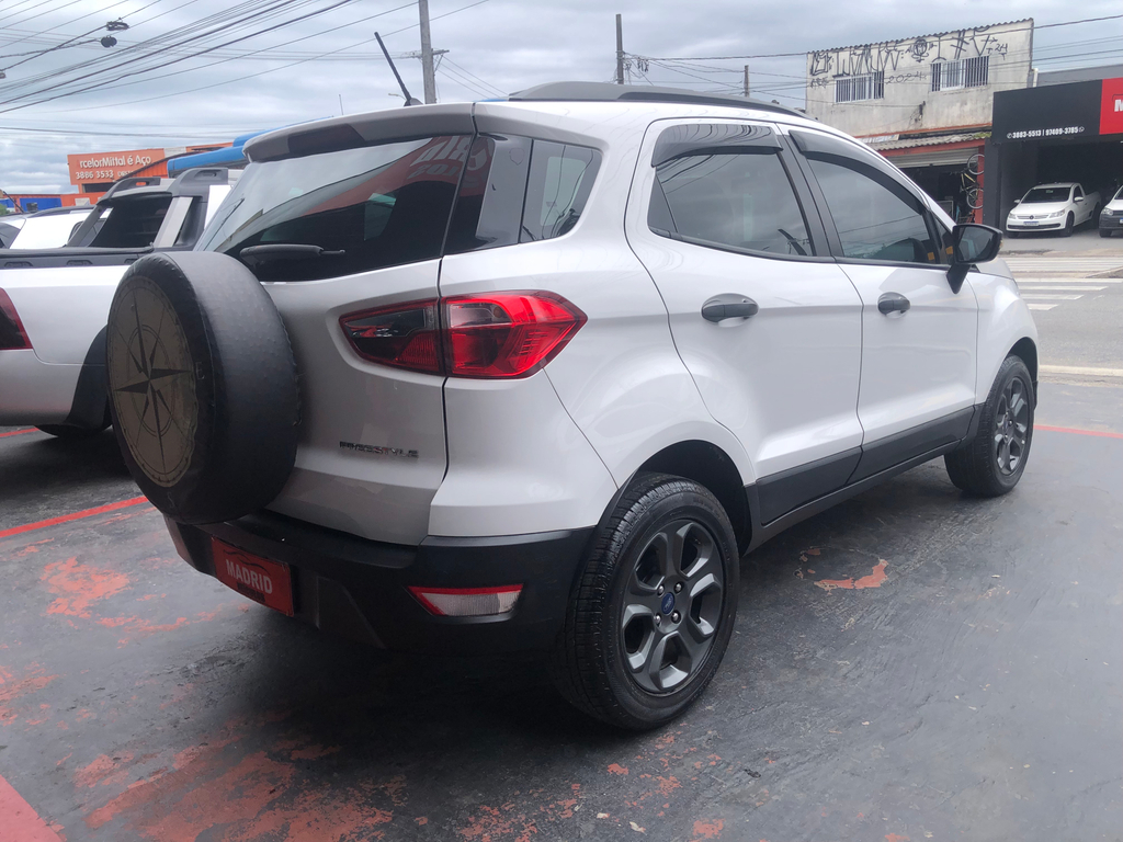 Ford EcoSport Branco