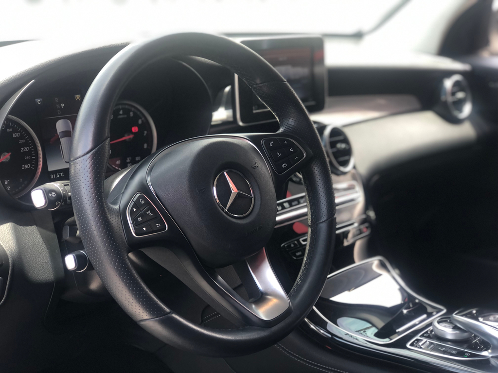 Mercedes Benz GLC 250 Preto