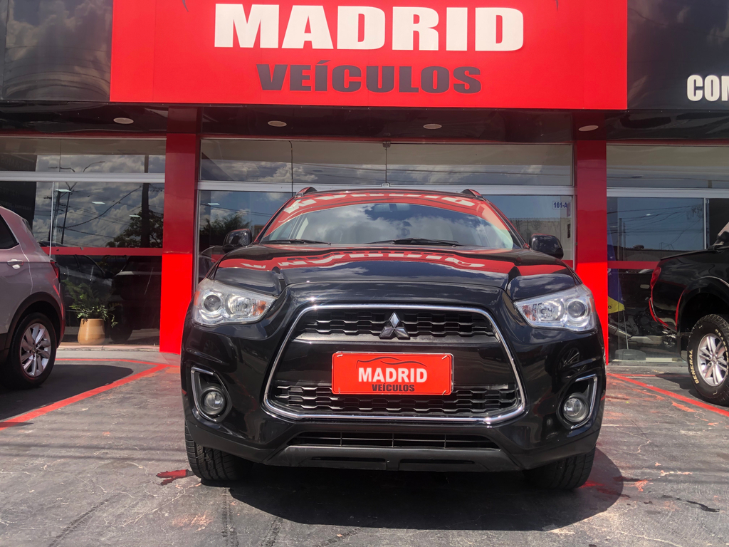 Mitsubishi ASX Preto