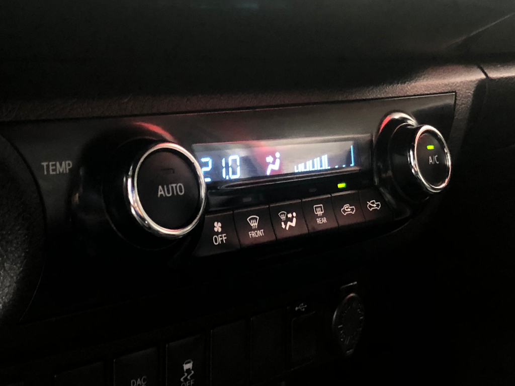 Toyota Hilux Cabine Dupla Branco