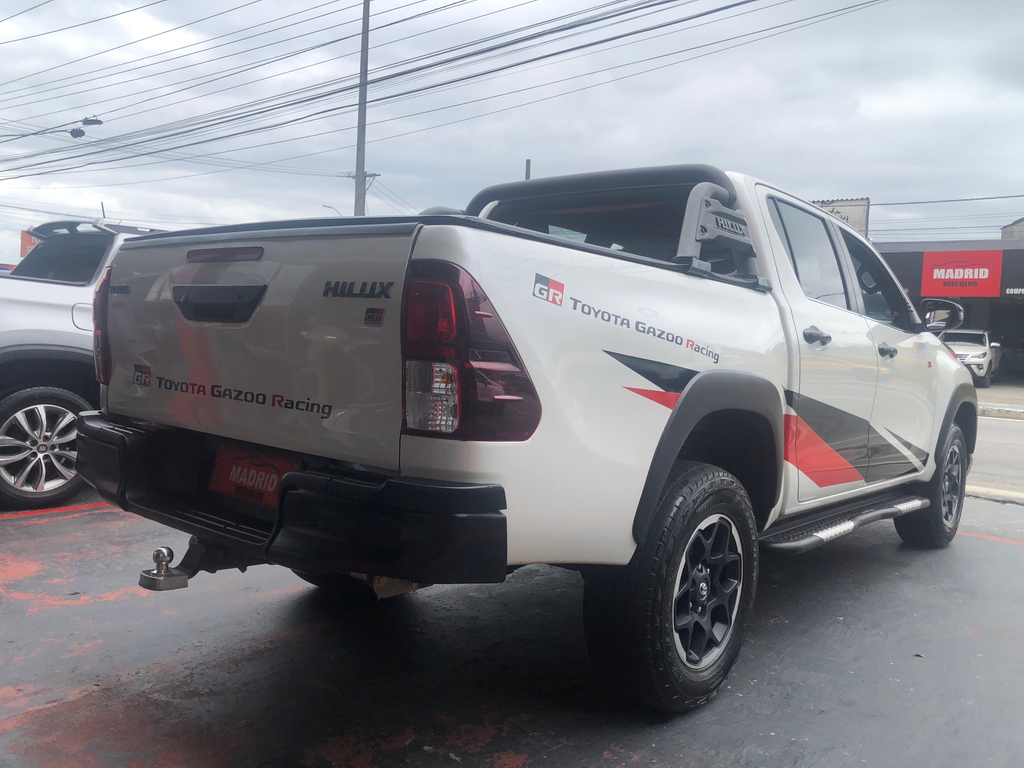 Toyota Hilux Cabine Dupla Branco