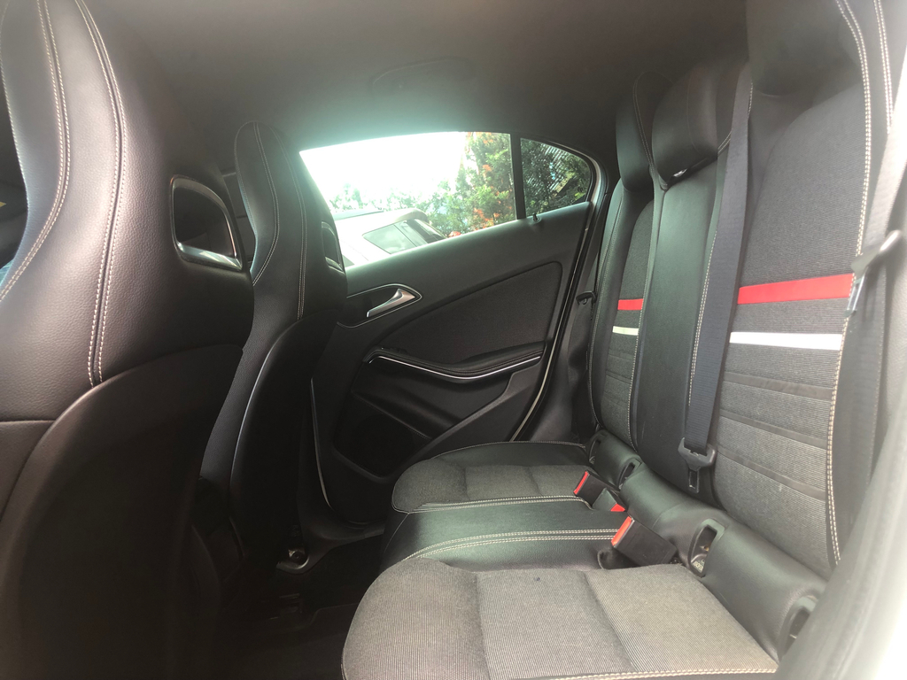 Mercedes Benz A 200 Branco