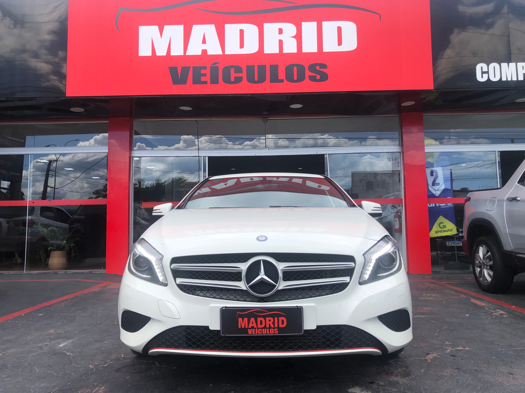 Mercedes Benz A 200 Branco