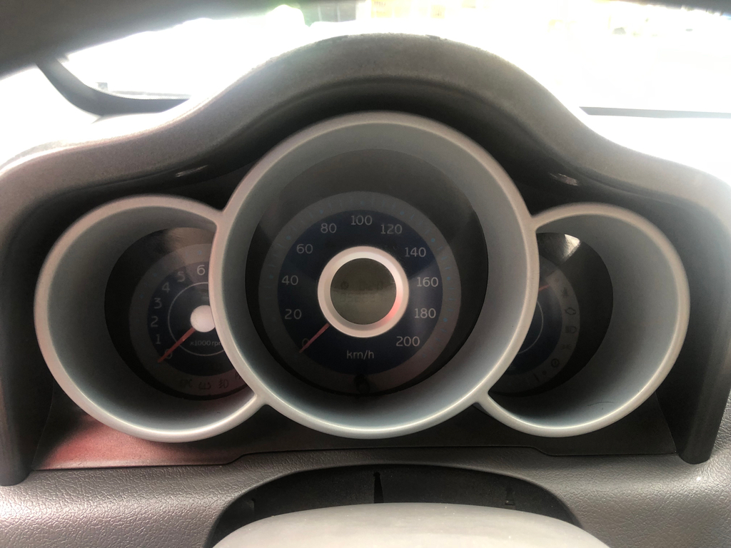 Chery Face Cinza