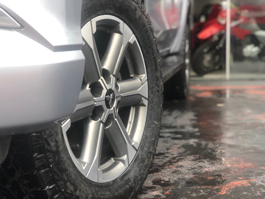 Mitsubishi L200 Triton Prata
