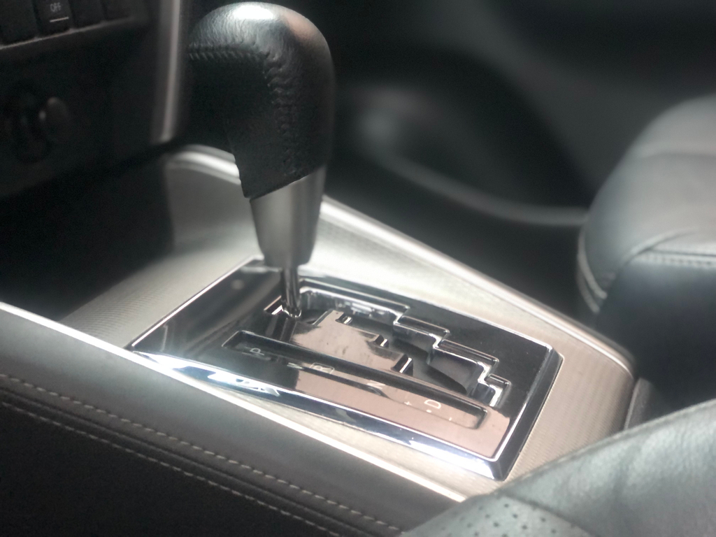 Mitsubishi L200 Triton Prata