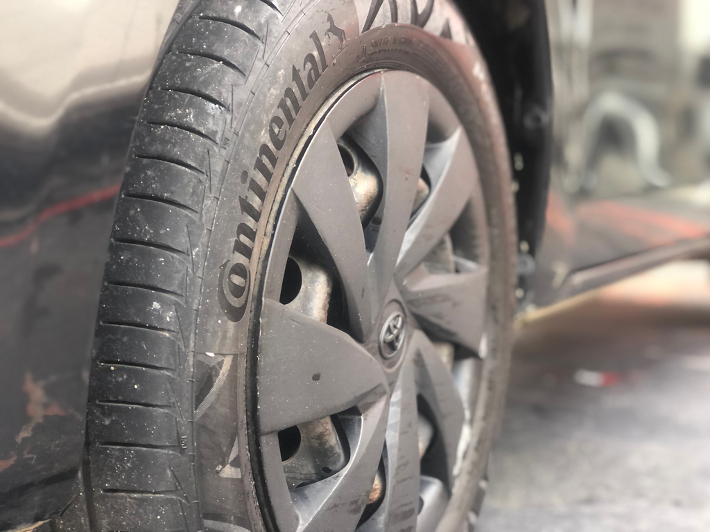 Toyota Etios Hatch Preto