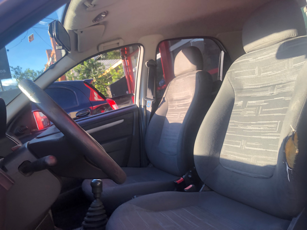 Chevrolet Prisma Prata