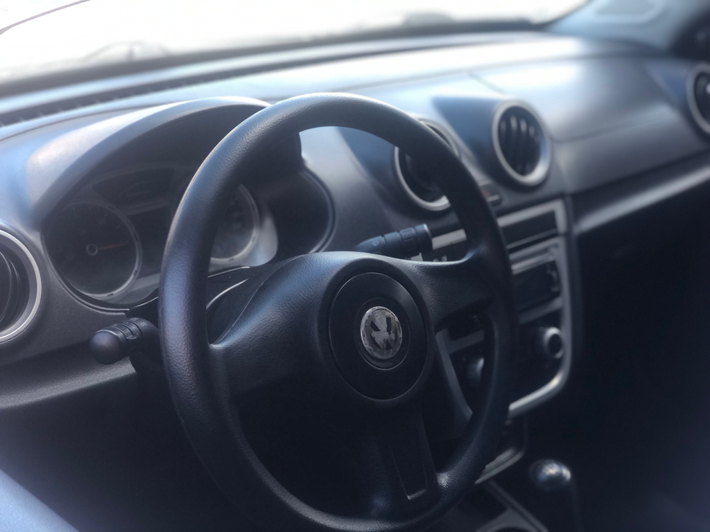 Volkswagen Gol Prata